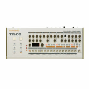 TR-09 Roland