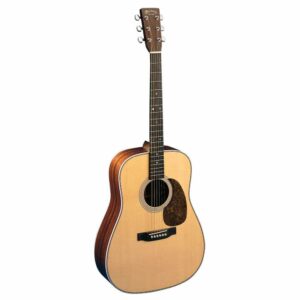 Martin Guitars HD-28