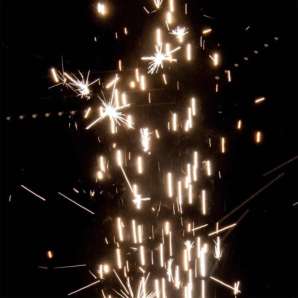 mac-mah-spark-300_0001_95542_16