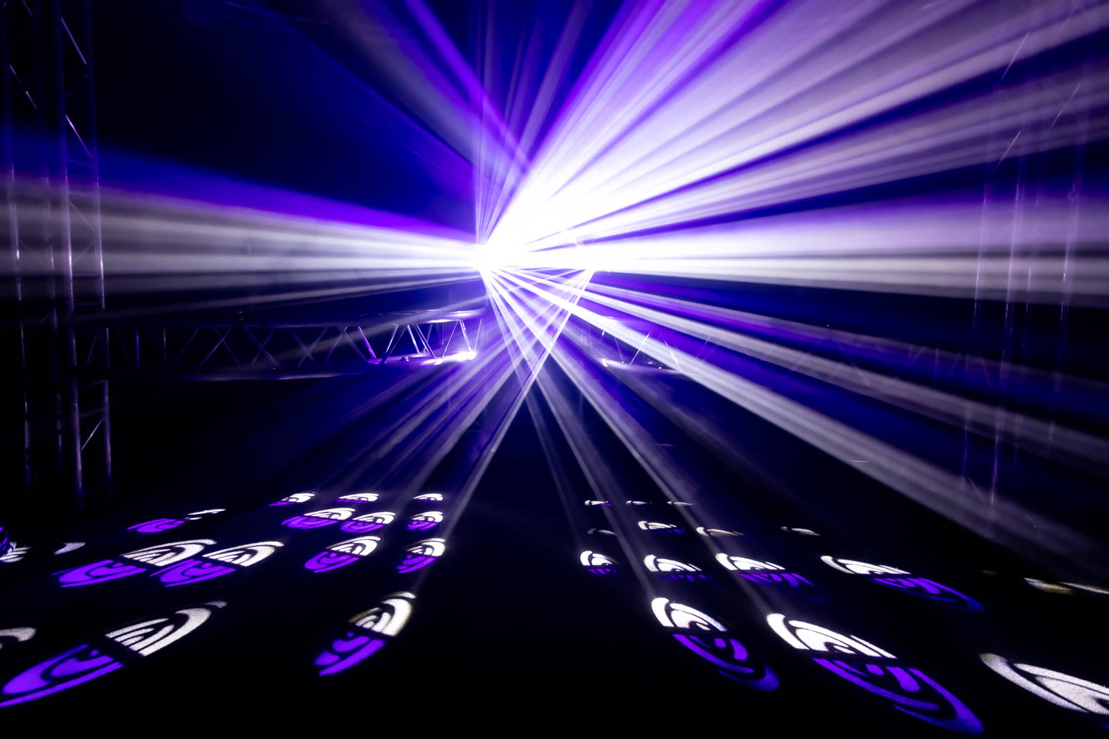 BLAZOR Chauvet DJ - Eclairage - Sonowest