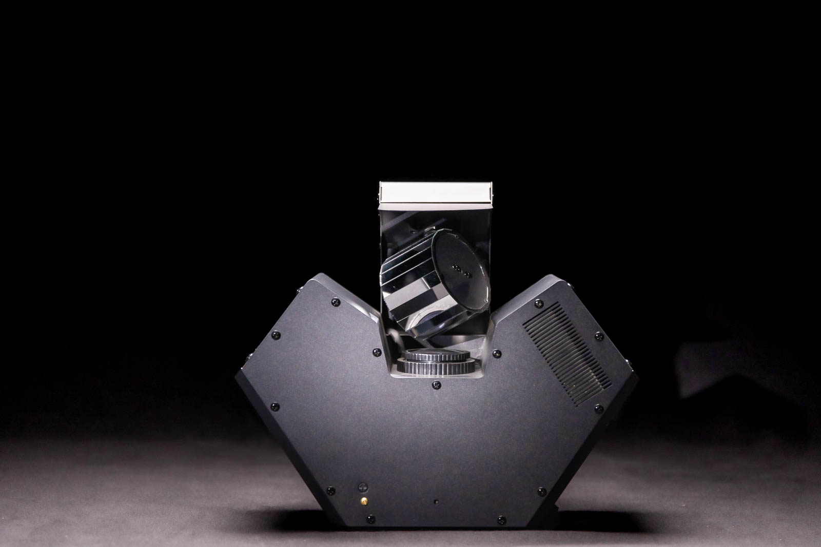BLAZOR Chauvet DJ - Eclairage - Sonowest