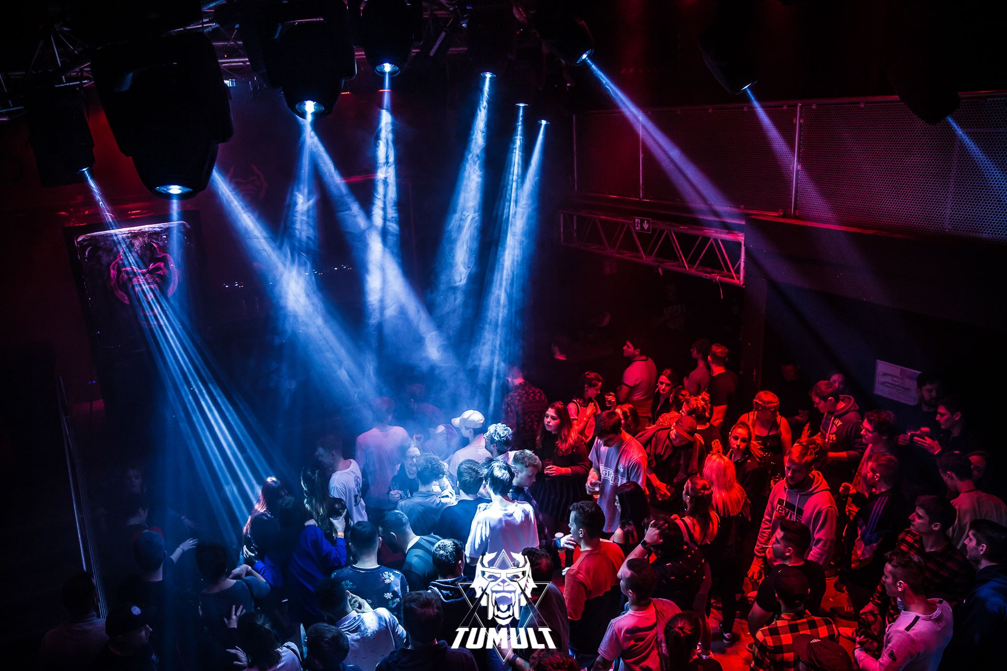 Intimidator Hybrid 251SR Chauvet DJ - Eclairage - Sonowest