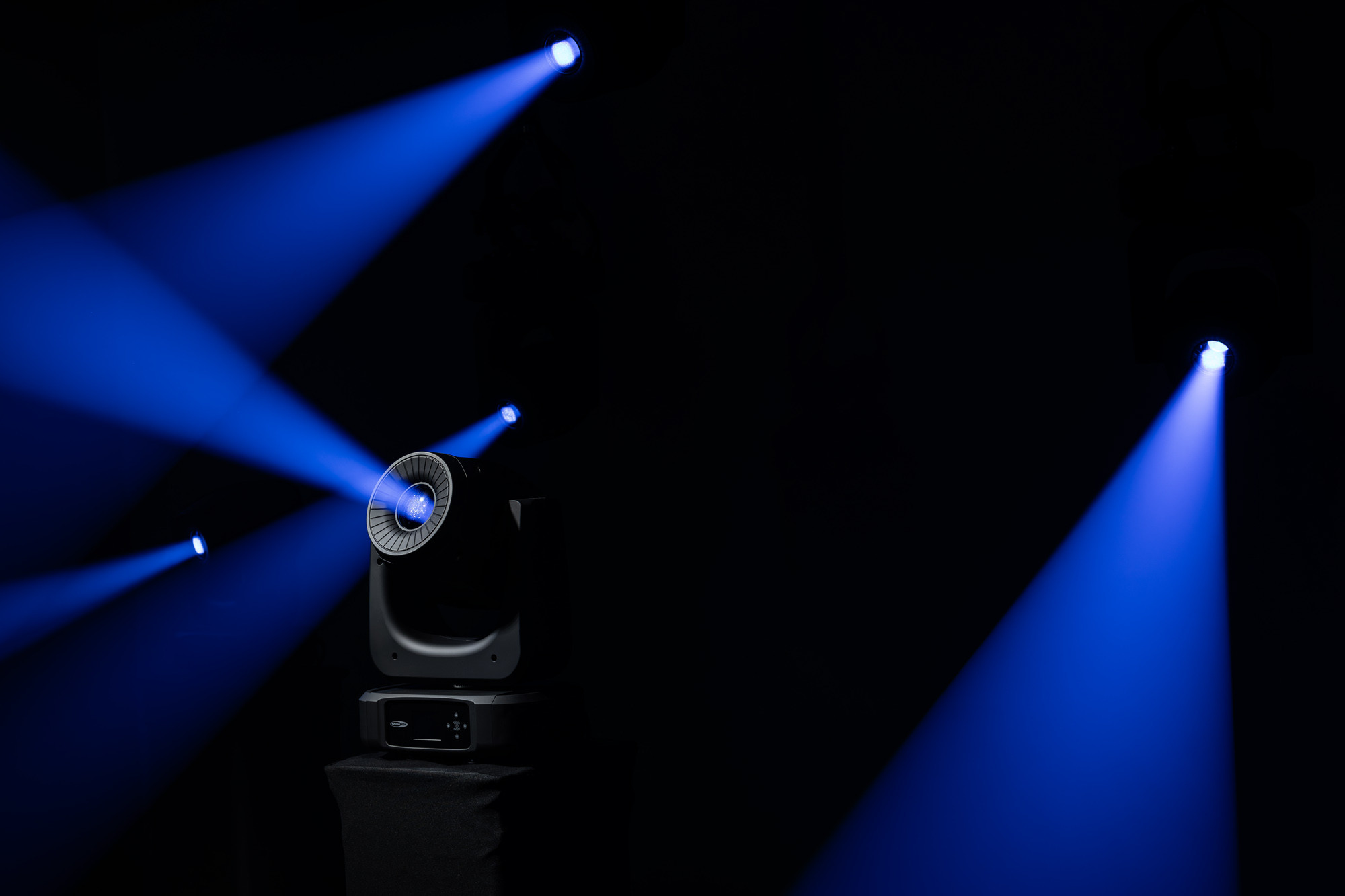 Xpression 2000S – Spot Showtec - Lyres Spot - Sonowest