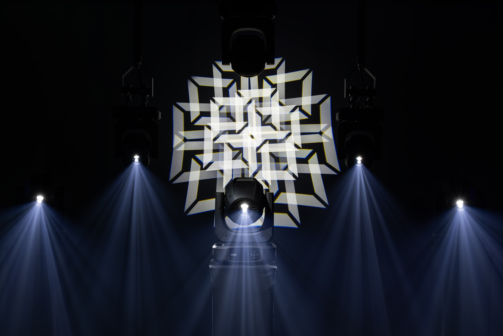 Xpression 2000S – Spot Showtec - Lyres Spot - Sonowest