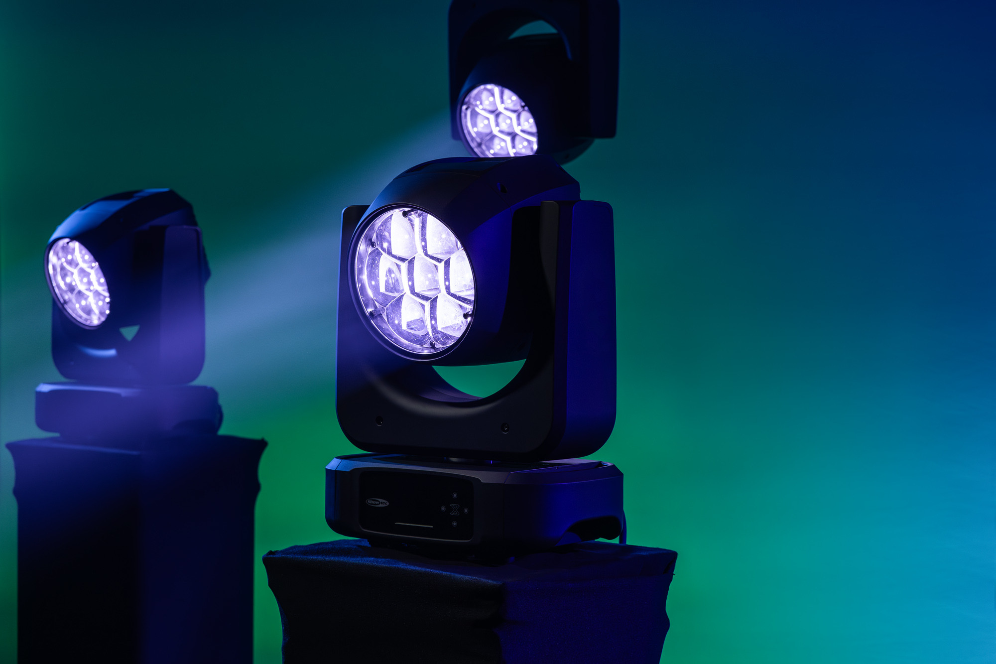 Xpression 2000W – WashBeam Showtec - Lyres Wash - Sonowest