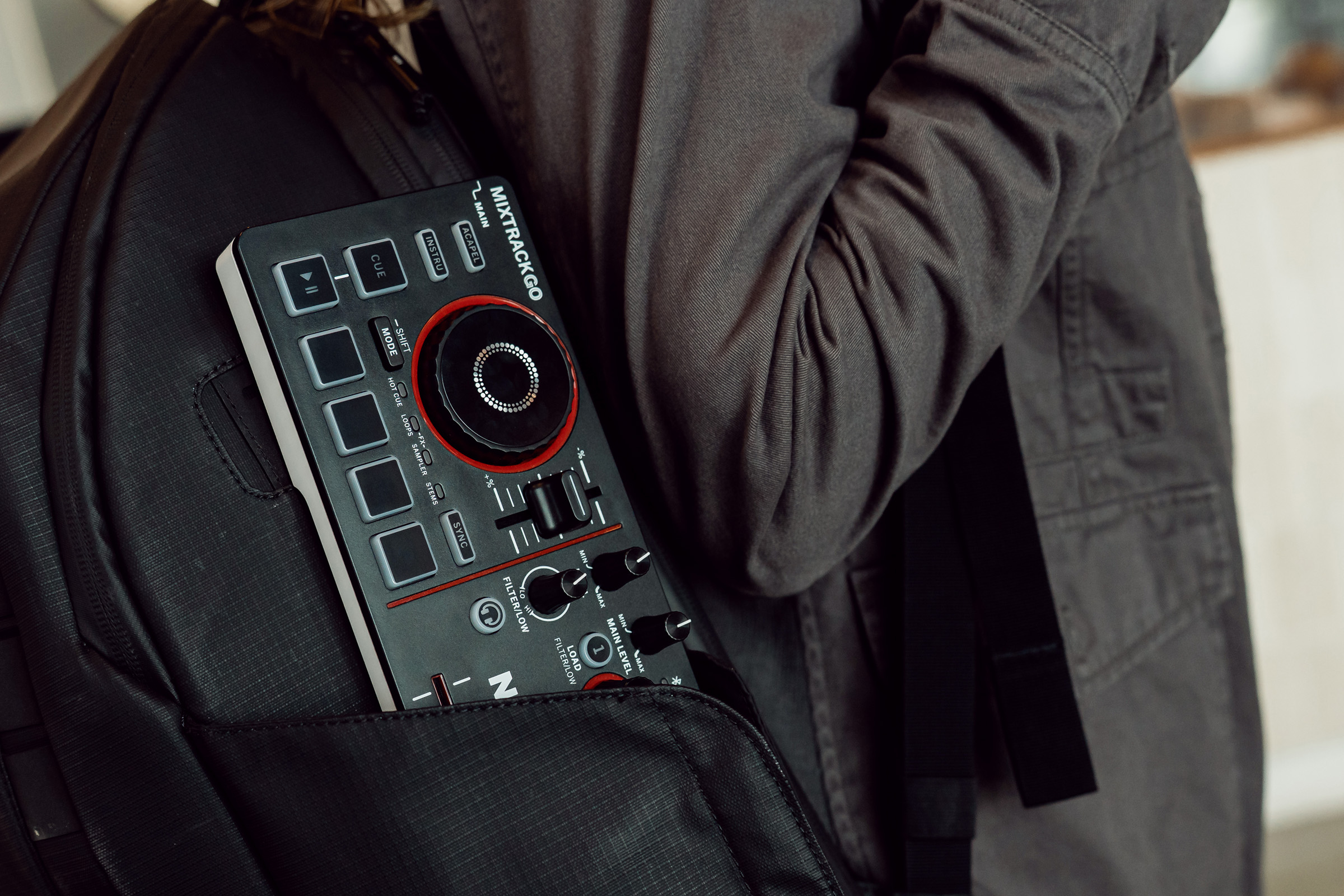 MIXTRACK-GO Numark - Contrôleurs DJ USB - Sonowest
