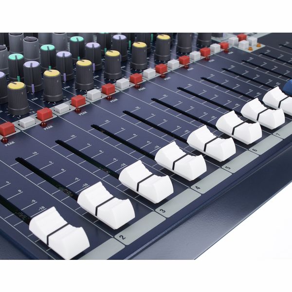 EFX 8 Soundcraft - Consoles analogiques - Sonowest