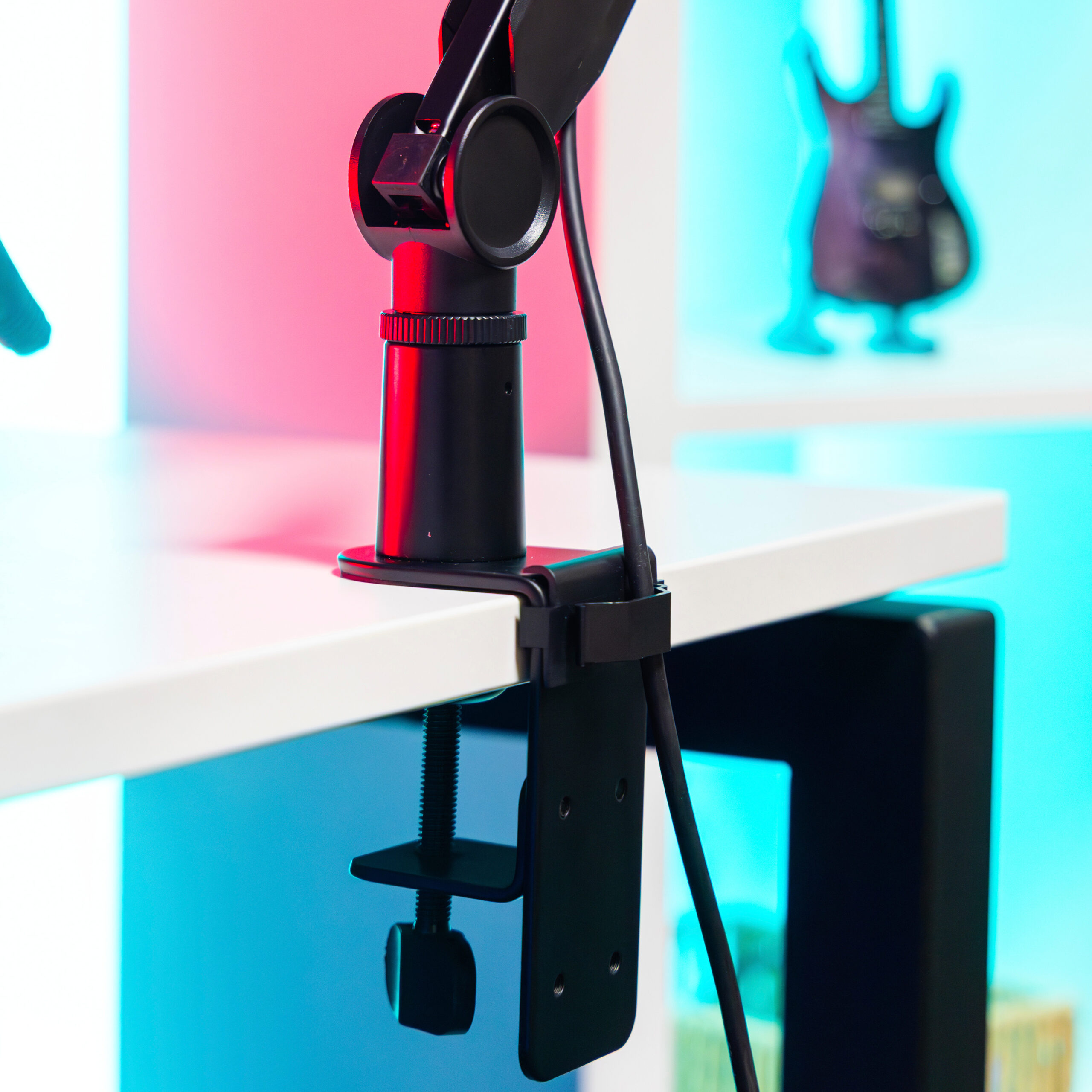 Flextream Stand Plugger - Pieds micro de table - Sonowest