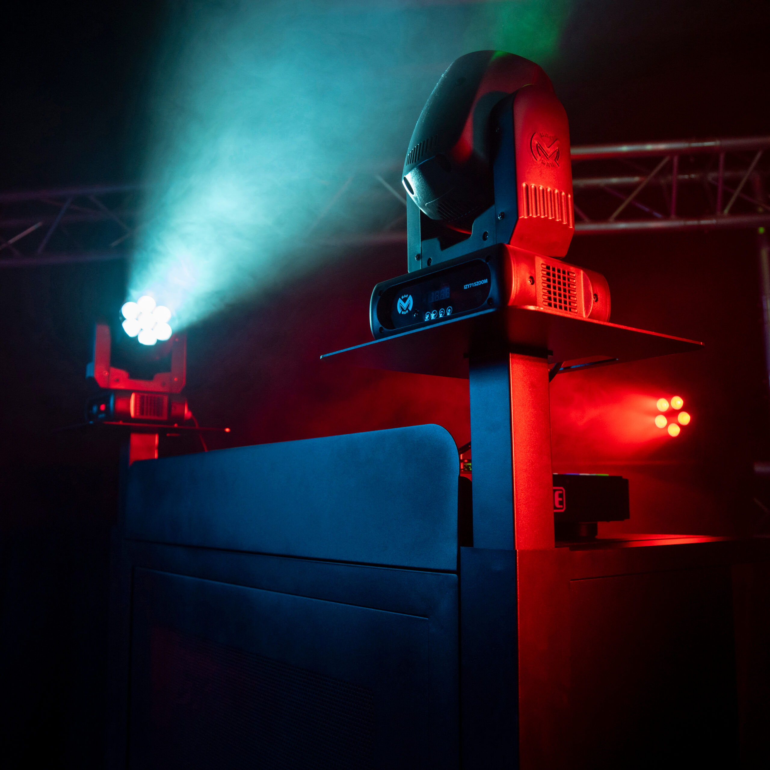Event Station Plugger - Stands DJ - Sonowest